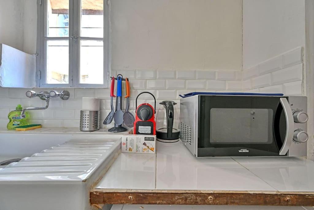 Apartment Les Brunes - Wi-fi - Centre - Proche Theatres